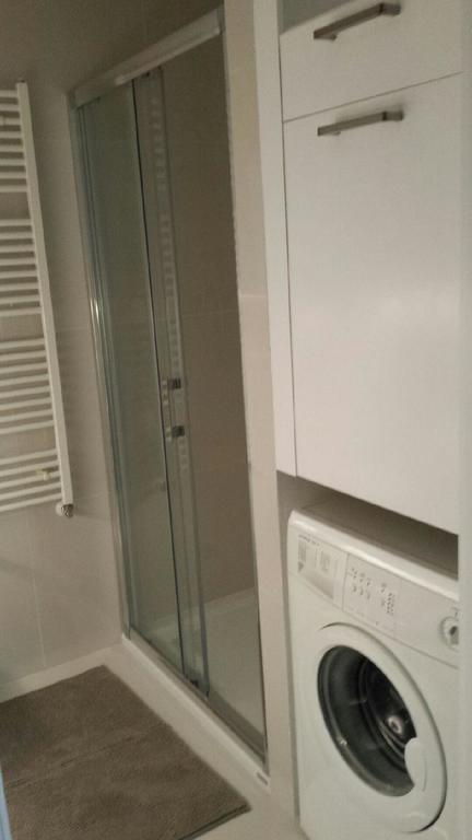 Modern Apartment Kosinskiego Poznan Luaran gambar